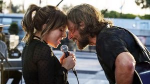 cinematerna exibe nasce uma estrela