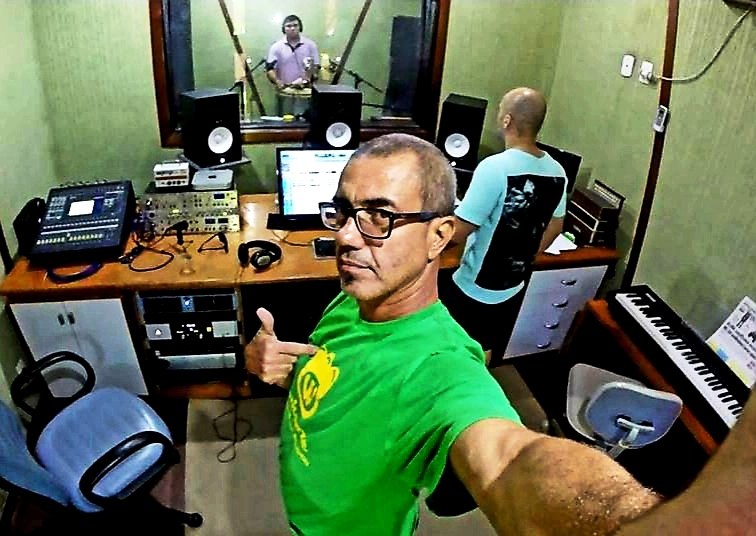 Estúdio selecionará 10 canções potiguares para gravação profissional