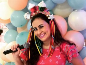 Jamilly-e-a-Caixinha-de-Musica