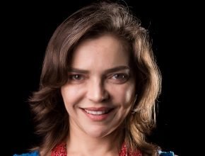 TITINA MEDEIROS - lab medeias