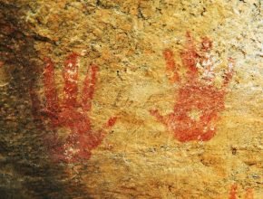 pedra pintada de itajá