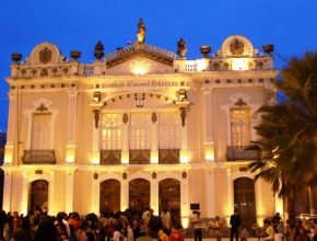 Teatro-Alberto-Maranhao