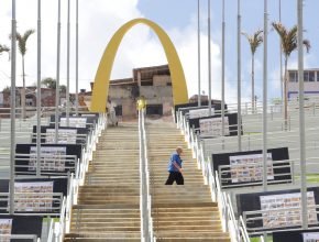 escadaria de mãe luíza
