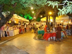 Feira-de-Artes-e-Antiguidades