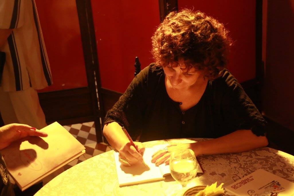 Marize Castro lança seu oitavo livro de poesia