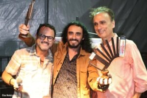 concurso de marchinhas faz mais elino