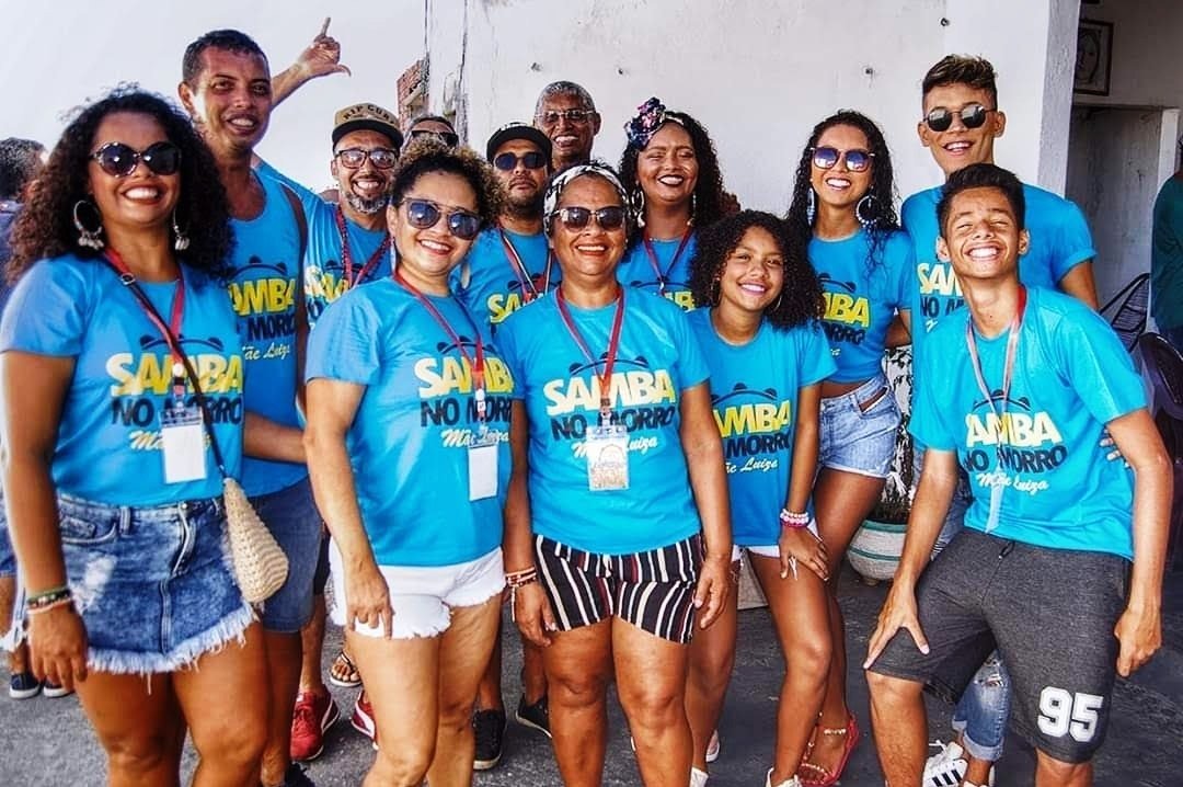 Projeto Samba no Morro traz 4 bandas e feijoada livre neste domingo
