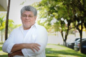 carlão de souza, por elisa elsie