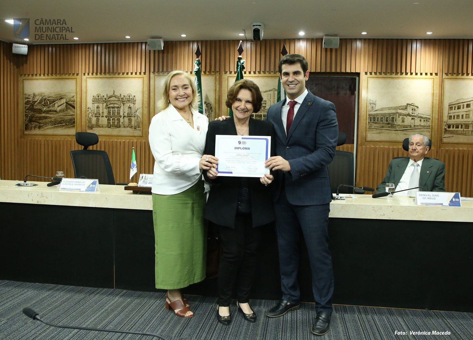 Câmara Municipal homenageia Rotary Club de Natal