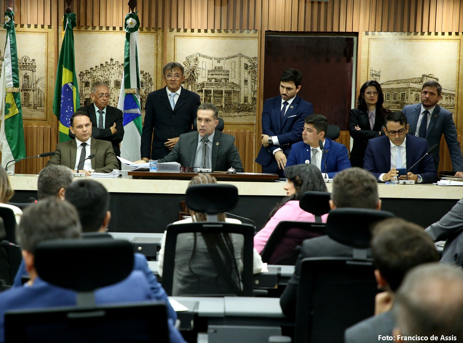 Câmara aprova abertura de novo processo contra Brisa Bracchi