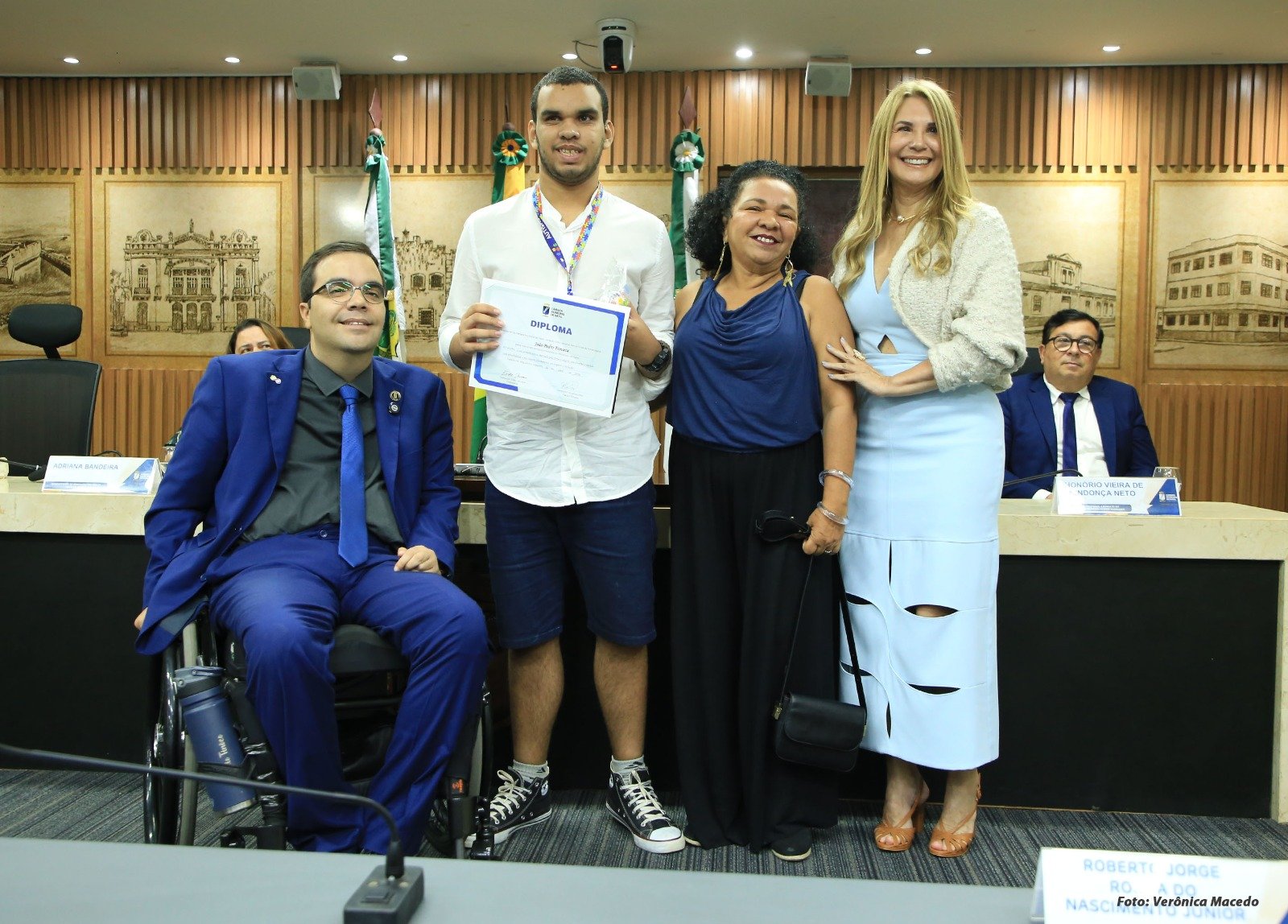 CMN realiza sessão solene pelo Dia da Conscientização do Autismo