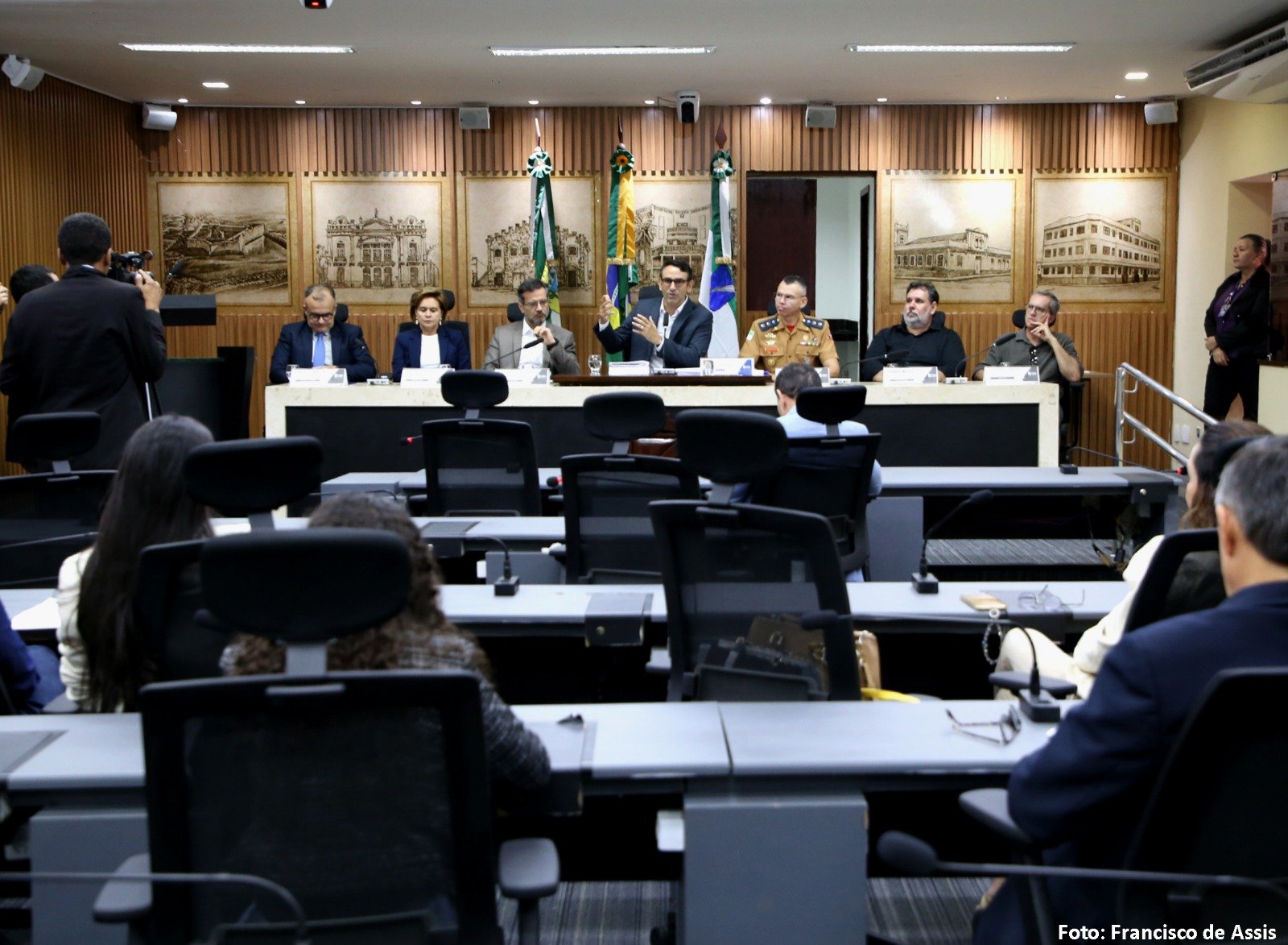 Licenciamento urbano na construção civil é debatido em audiência pública na CMN